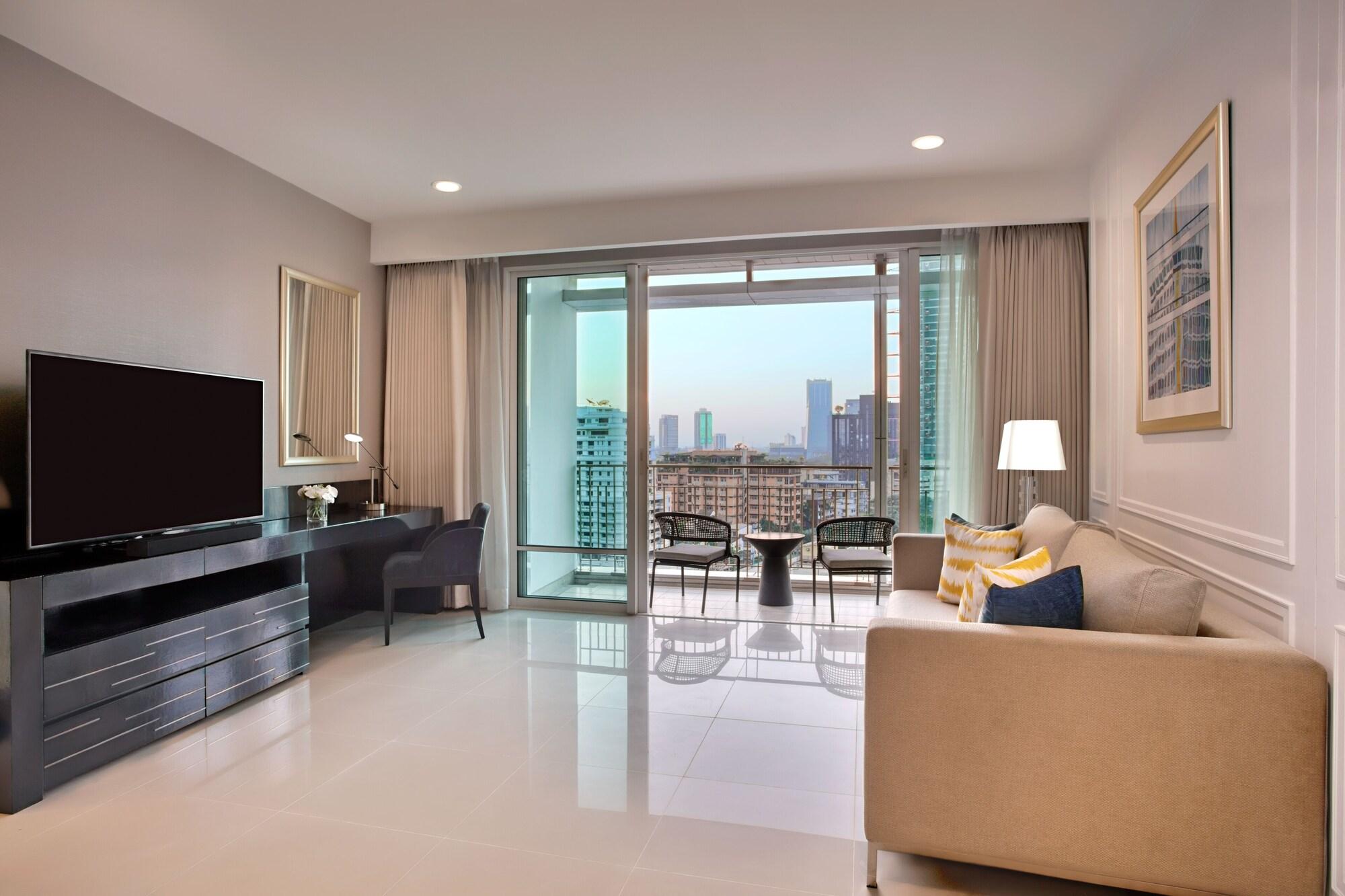 Dusit Suites Hotel Ratchadamri, Bangkok Extérieur photo Living room