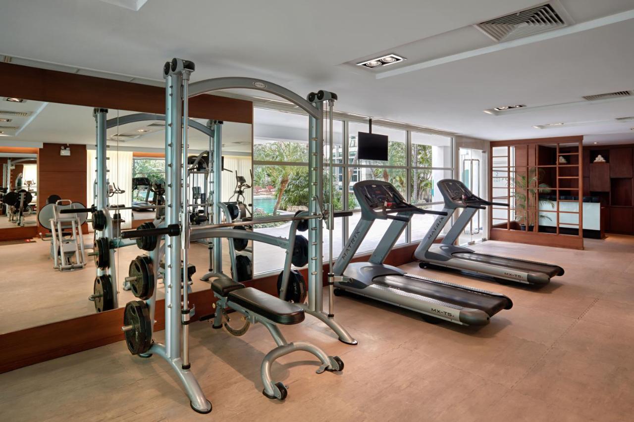 Dusit Suites Hotel Ratchadamri, Bangkok Extérieur photo A gym