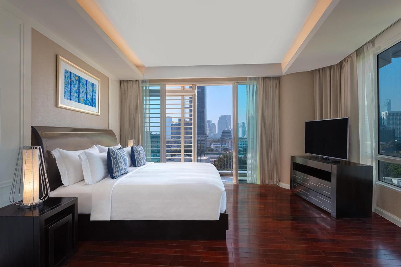Dusit Suites Hotel Ratchadamri, Bangkok Extérieur photo A bedroom at the hotel